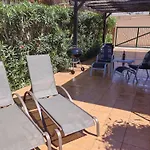 Townhouse La Farola With Parking