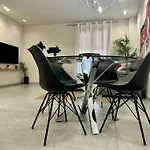 Modern Charm In Barrio Alicante