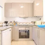 Bungalow Con Piscina - Lilia Rosa 9
