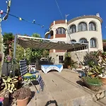 Chalet Los Almendros Con Piscina Privada