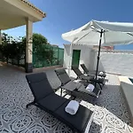 Villa Con Piscina Privada En Torrevieja
