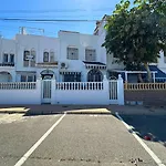 Bungalo En La Mata En Urbanizacion Con Piscina