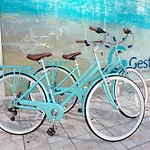 Moderno Apartamento Con Piscina Y Bicicletas Gratis