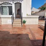 Mi Casita En Torrevieja Con Piscina Y Barbacoa