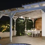 Villa De Lujo Cerca Del Mar Y Piscina Climatizada