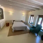 Casa Junto Al Castillo