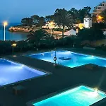 Voramar I Calpe, Beach