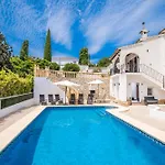 Casa Jardine