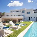 Villa La Higuera