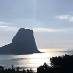 Arenal Beach Apartment Paola Sea Views