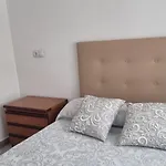 Habitacion 2 A 100 M De La Playa De Poniente