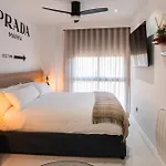 Luxury Apartment At Torrevieja Beach