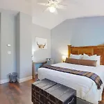 Beaver Creek Bungalow