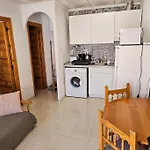Casa Cleo - Urbanizacion La Marina