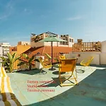 Apartment With Exceptional Charm In Historic Center Of Alicante