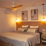 White Villa Deluxe