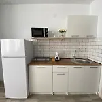 Santa Banana Apartment Studio