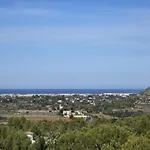 Villa Amarilis
