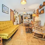 Awesome Home In Torrevieja With Kitchen