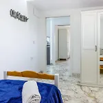 Cozy Apartment In Guardamar Del Segura With Wifi
