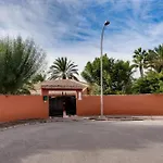 Charming Villa In Torrevieja With Private Pool