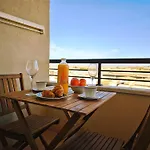 Comfortable Apartment In Excellent Location