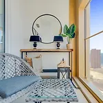 Intempo Laguna Apartment