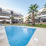 Oasis Del Amanecer Luxury Ground Fl By Oyoostays