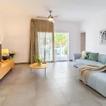 Luxury Villa Premium Salinas