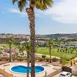 Ruime Woning Aan Golfbaan