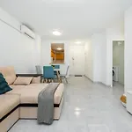 One Bedroom Flat Close To The Beach