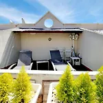 Duquesa Apartment - At Los Locos Beach
