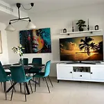 Relajate Junto Al Mar En Apartamento Cala Alta