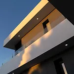 Villa Breizh By Abahana Villas