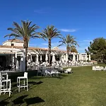 Las Colinas Golf & Country Club