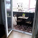 Beautiful Apartment Downtown Alicante Near Beach