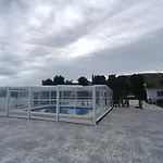 Casa Rural Con Piscina Climatizada Y Barbacoa A 10 Km De Alicante Y Playas, 3000 M2 De Terreno