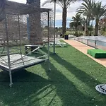 Spacious Villa With Pool Near The Beach In Alicante