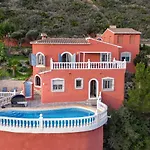 Villa Terracota By Abahana Villas