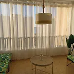 Sunny, Spacious 3 Bedroom Apartment With Seaview