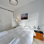 Cozy Apartment On The Beach Of Calpe