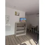 Apartamentos Turisticos Kenzamin