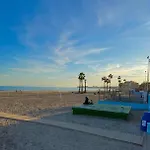 Beach Sea View Apartment