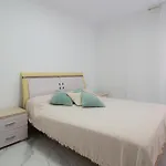 Beach Front Apartment In Torrevieja With Wifi