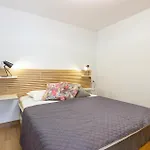 Lovely Apartment In Santa Pola With Kitchen