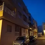 En Torrevieja Acogedor A 200 Metros La Playa Wifi