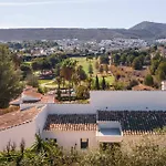 Villa Jade