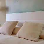 Villas Guzman - Castell