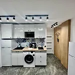 Elegante Apartamento Tres Colores