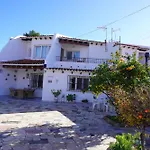 Cozy Bungalow In Calpe